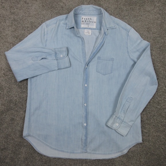 Frank & Eilleen Tops - Frank & Eileen Shirt Womens Large Blue Denim Chambray Famous Eileen Button Up
